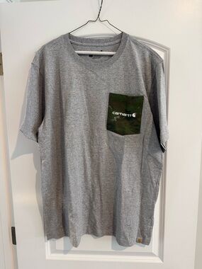 Carhartt - Men's Gray T-Shirt with Camo Pocket
